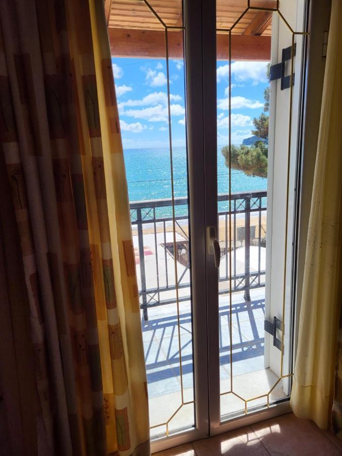 Maria Apartments Agios Georgios Pagon Bagian luar foto