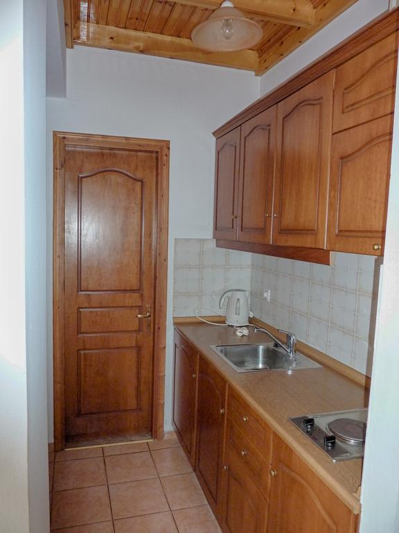 Maria Apartments Agios Georgios Pagon Bagian luar foto
