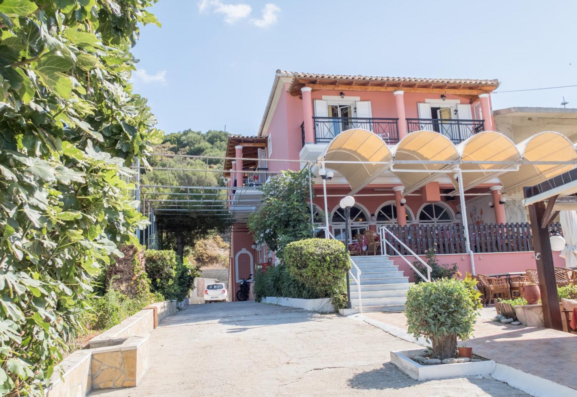Maria Apartments Agios Georgios Pagon Bagian luar foto